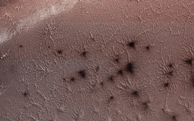 NASA_spiders_Mars_orbiter spiders on mars